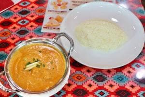 カリーゾーン本店