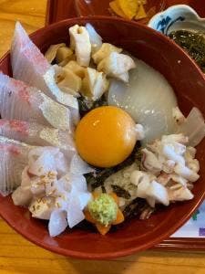 つるや食堂