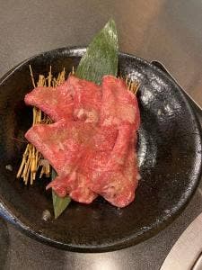 小川亭 とらちゃん 上六店