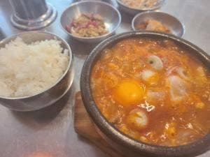 韓国料理 OMONI