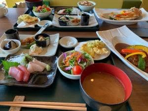 野菜のレストラン ほがらか 若草店