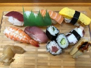 よつめ寿司