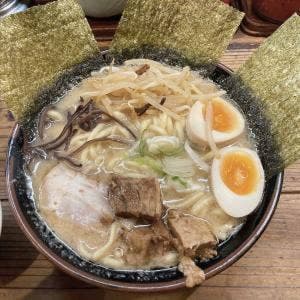 濃厚とんこつ醤油 鶴亀家