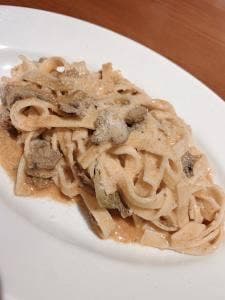 トラットリア ラ・ロンディネ