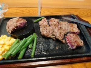 ステーキ リバーべ 四十瀬店
