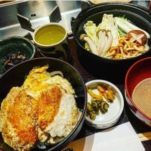 めん房 つるつる 江戸店