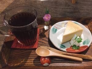 カフェ百時 勝川taneya店