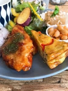 ハレル食堂