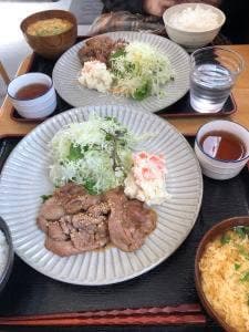 駅前食堂