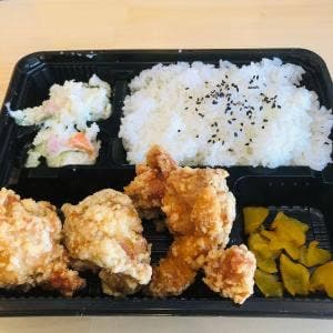 ニワトリ食堂