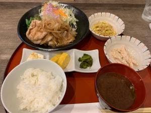 今池食堂 吉むら