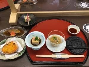 割烹 古梅荘