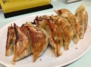 焼き餃子専門店 餃子のぱくぱく