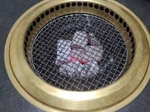炭火焼肉 花備