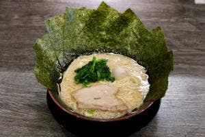 横浜家系ラーメン 金山家 植田店