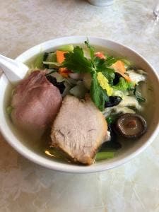 右近