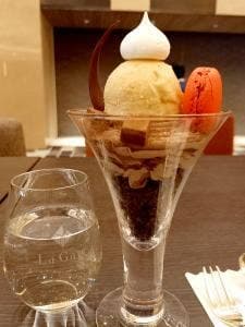 ブラッスリー＆バー ラ ガレ