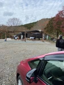 ヤギの木登りガーデンカフェ