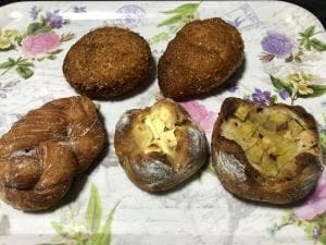 ベーカリーニコ