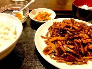 鴻福餃子王
