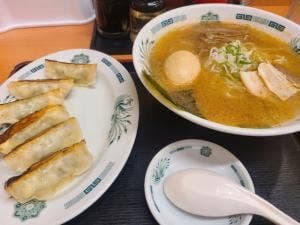 日高屋 十日市場南口店