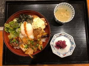 地鶏や 横浜ポルタ店
