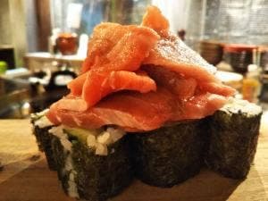 酒場リベリー スシる。