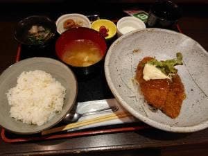 服部食堂