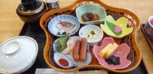 湯宿 くったり温泉 レイクイン レストラン こまくさ