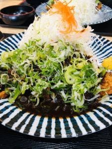 とんかつ倶楽部よこ家長良店