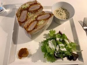 CAFE 紅うさぎ