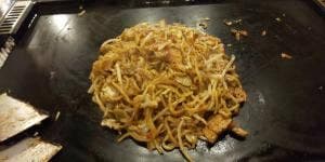もんじゃ焼き・お好み焼き よし乃