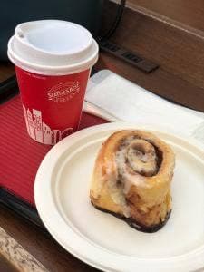 Cinnabon アトレ吉祥寺店
