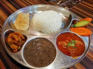 ネパール民族料理店 ネワーダイニング