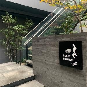 BLUE BOOKS cafe OSAKA