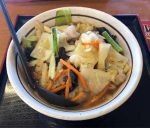 山田うどん 谷塚店
