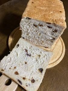 おかめやパン販売所