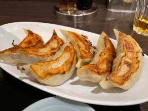 成城飯店