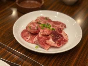 焼肉 牛満満
