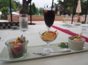 森のレストラン