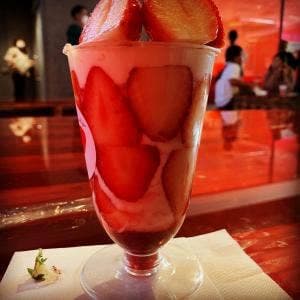 イチゴバナレ カフェ