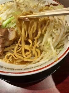 ラーメン豚山 白楽店