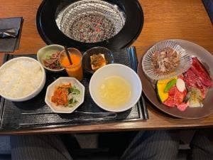 焼肉トラジ 丸ビル店