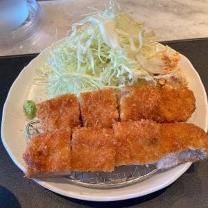 シャンホル