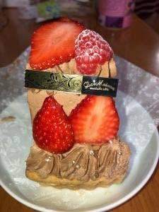 ラ・メゾン アンソレイユターブル パティスリーラゾーナ川崎店
