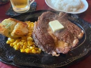 STEAK HOUSE TEN-GALLON