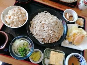 山のそば家