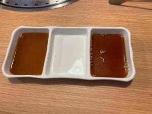 郷土焼肉あかいと