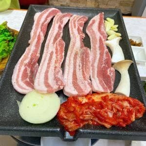 韓国食堂 牛菜