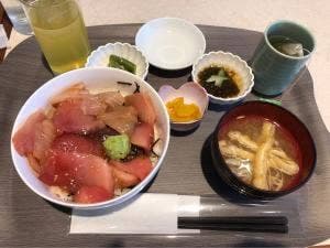 ボンサルーテ ホテルグレイスリー那覇